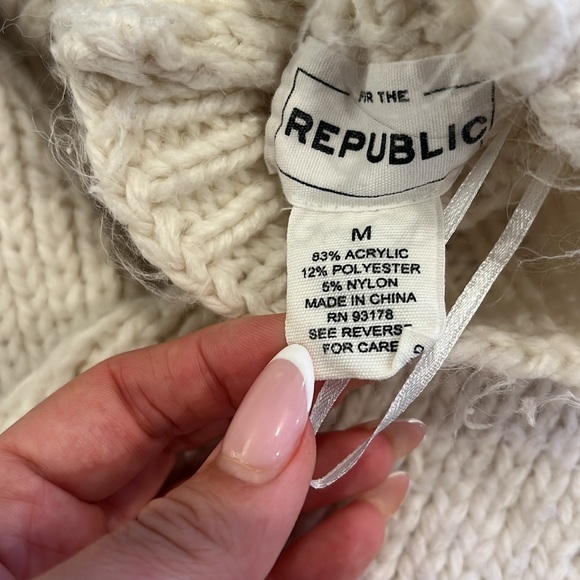 For the republic women’s ivory sweater - Picture 6 of 9